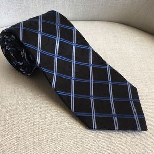 Geoffrey Beene Black Men's 100% Silk Tie